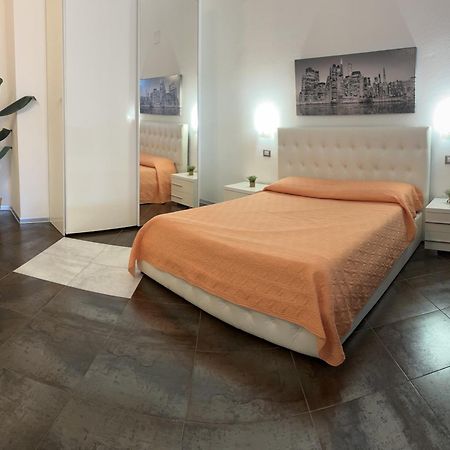 Апартаменти Le Residenze Del Mare Monolocale N2 Ла-Калетта Екстер'єр фото